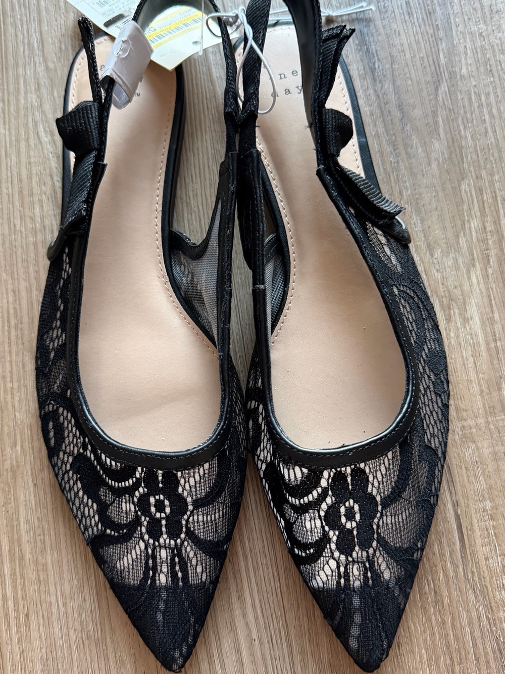 a new‎ day Black Lace Pointed Slingback Flats